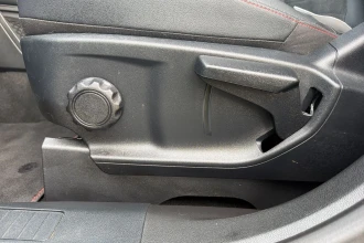 Vehicle Thumbnail 26