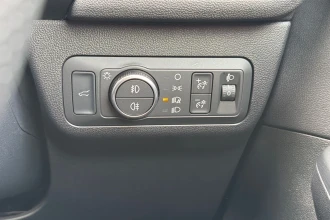 Vehicle Thumbnail 31