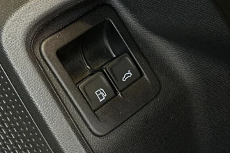 Vehicle Thumbnail 27