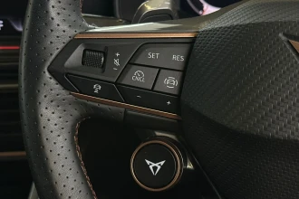 Vehicle Thumbnail 30