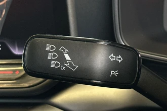 Vehicle Thumbnail 32