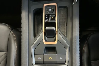 Vehicle Thumbnail 40
