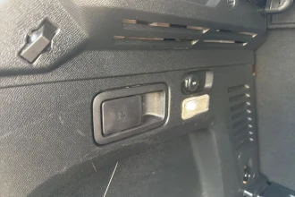 Vehicle Thumbnail 23