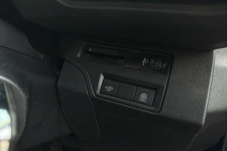 Vehicle Thumbnail 28