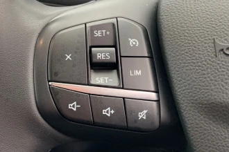Vehicle Thumbnail 29