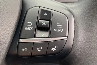 Vehicle Thumbnail 30