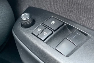 Vehicle Thumbnail 28