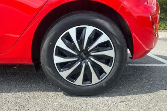 Vehicle Thumbnail 18