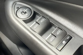 Vehicle Thumbnail 36