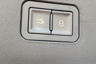 Vehicle Thumbnail 28