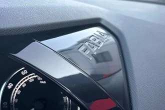 Vehicle Thumbnail 26