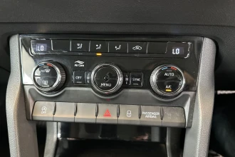 Vehicle Thumbnail 23