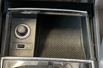 Vehicle Thumbnail 25