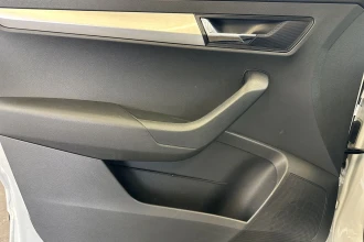 Vehicle Thumbnail 37