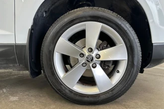 Vehicle Thumbnail 11