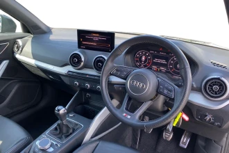 Vehicle Thumbnail 12