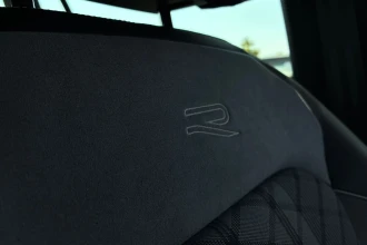 Vehicle Thumbnail 46