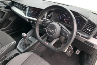 Vehicle Thumbnail 12