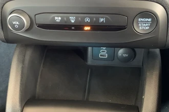 Vehicle Thumbnail 23
