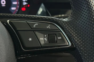 Vehicle Thumbnail 26