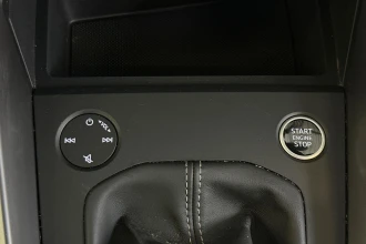 Vehicle Thumbnail 38