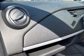 Vehicle Thumbnail 21