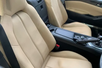 Vehicle Thumbnail 32