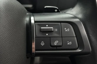 Vehicle Thumbnail 36