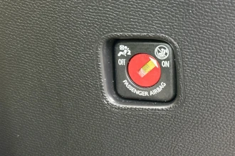 Vehicle Thumbnail 32