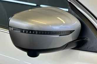 Vehicle Thumbnail 18