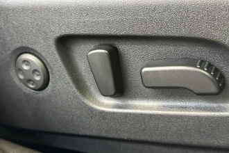 Vehicle Thumbnail 26