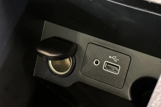 Vehicle Thumbnail 34