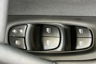 Vehicle Thumbnail 43