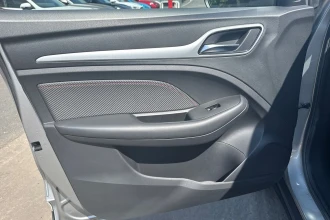 Vehicle Thumbnail 19