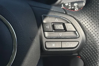 Vehicle Thumbnail 35