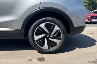 Vehicle Thumbnail 50
