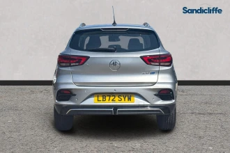 Vehicle Thumbnail 6