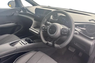Vehicle Thumbnail 12