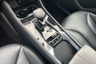 Vehicle Thumbnail 25