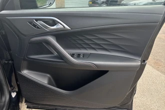 Vehicle Thumbnail 30
