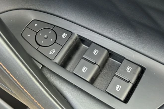 Vehicle Thumbnail 31