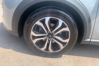 Vehicle Thumbnail 19