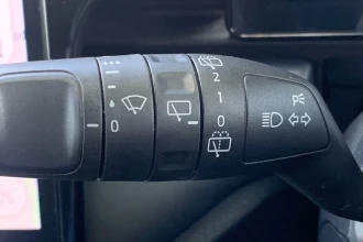 Vehicle Thumbnail 30