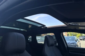 Vehicle Thumbnail 50