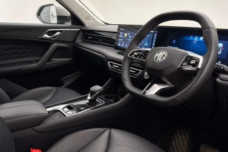 Vehicle Thumbnail 6