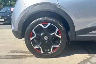Vehicle Thumbnail 18