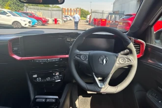 Vehicle Thumbnail 25