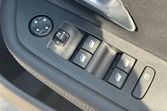 Vehicle Thumbnail 27