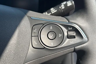 Vehicle Thumbnail 35