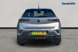 Vehicle Thumbnail 6
